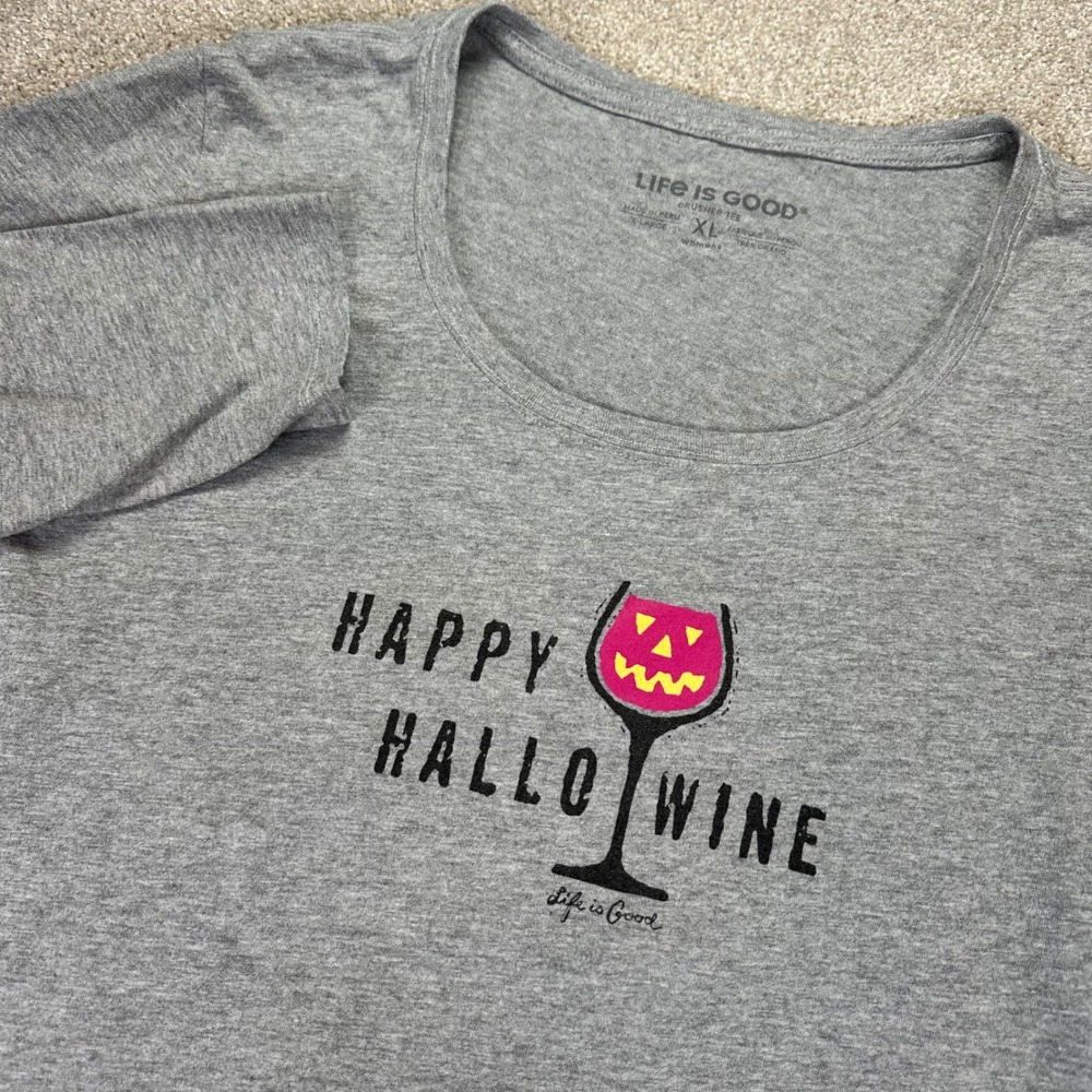 Life is Good Womens XL Crusher Tee Gray Happy Hallo Wine Graphic Long Sleeve